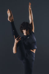 Essential Leah Legging