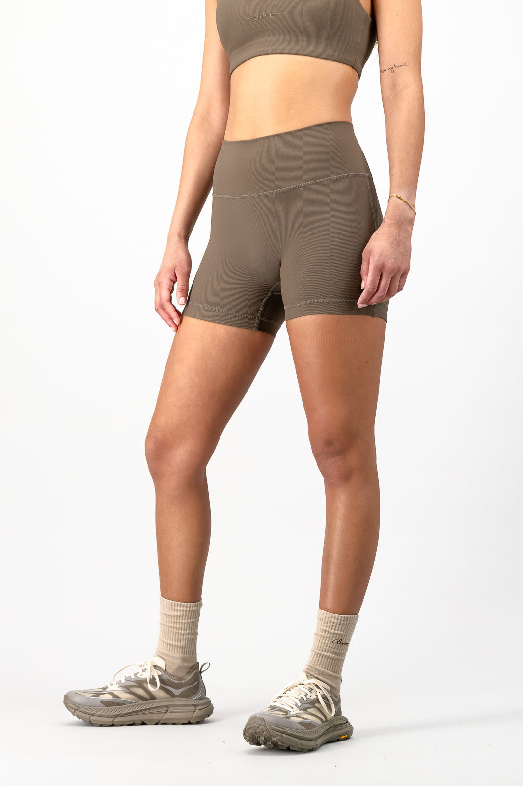Glacier Short - Truffle
