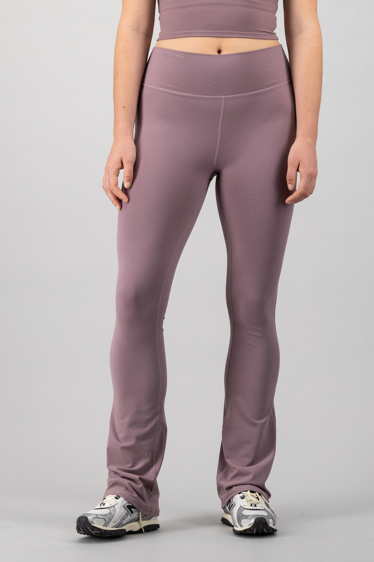Form Flared Legging - Mauve