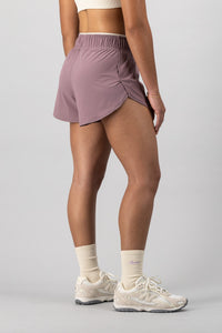 Studio Active Short - Mauve